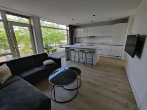 K50169 Modern apartment near the center and free parking